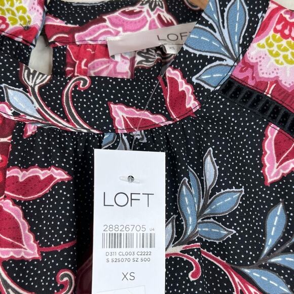 Loft Blouse XS NEW black red floral dotted high neck bell sleeve tropical beach - Picture 8 of 9
